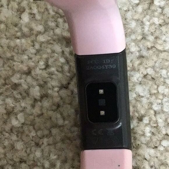 Watch- Fitness Tracker- Kids - Picture 3 of 16